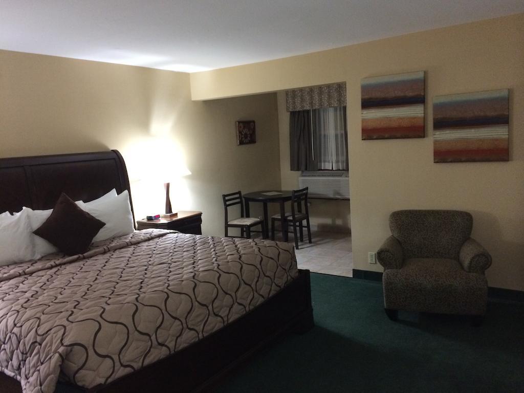 Pacer Inn & Suites Motel Delaware Zimmer foto